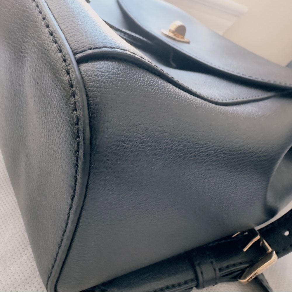 NWT Michael Kors Rivington Medium Leather Backpack in Black - Picture 9 of 16